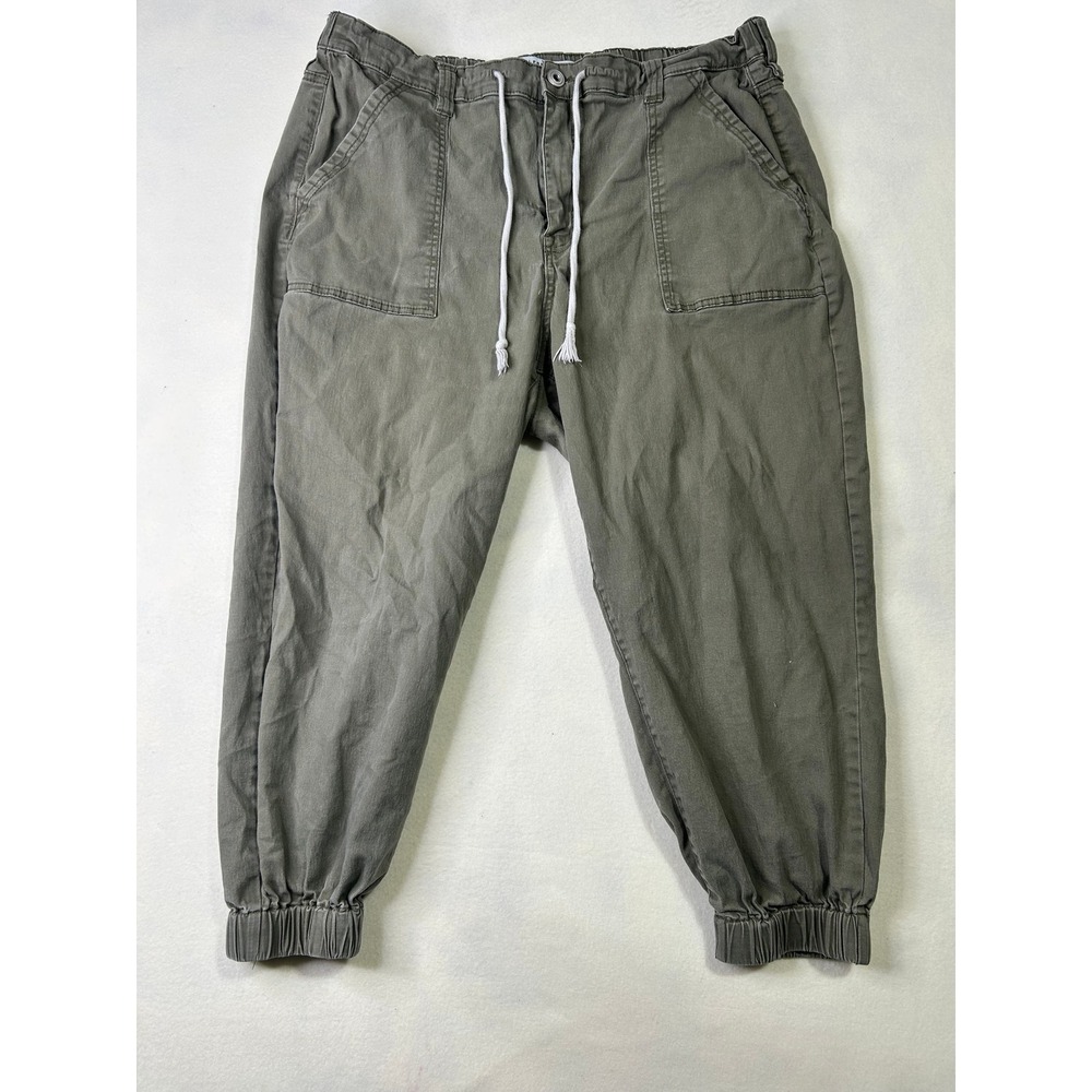 Celebrity Pink Womens Plus Size 20 Jogger Pants Shamrock Green Utility CX40607D2 - Picture 1 of 5